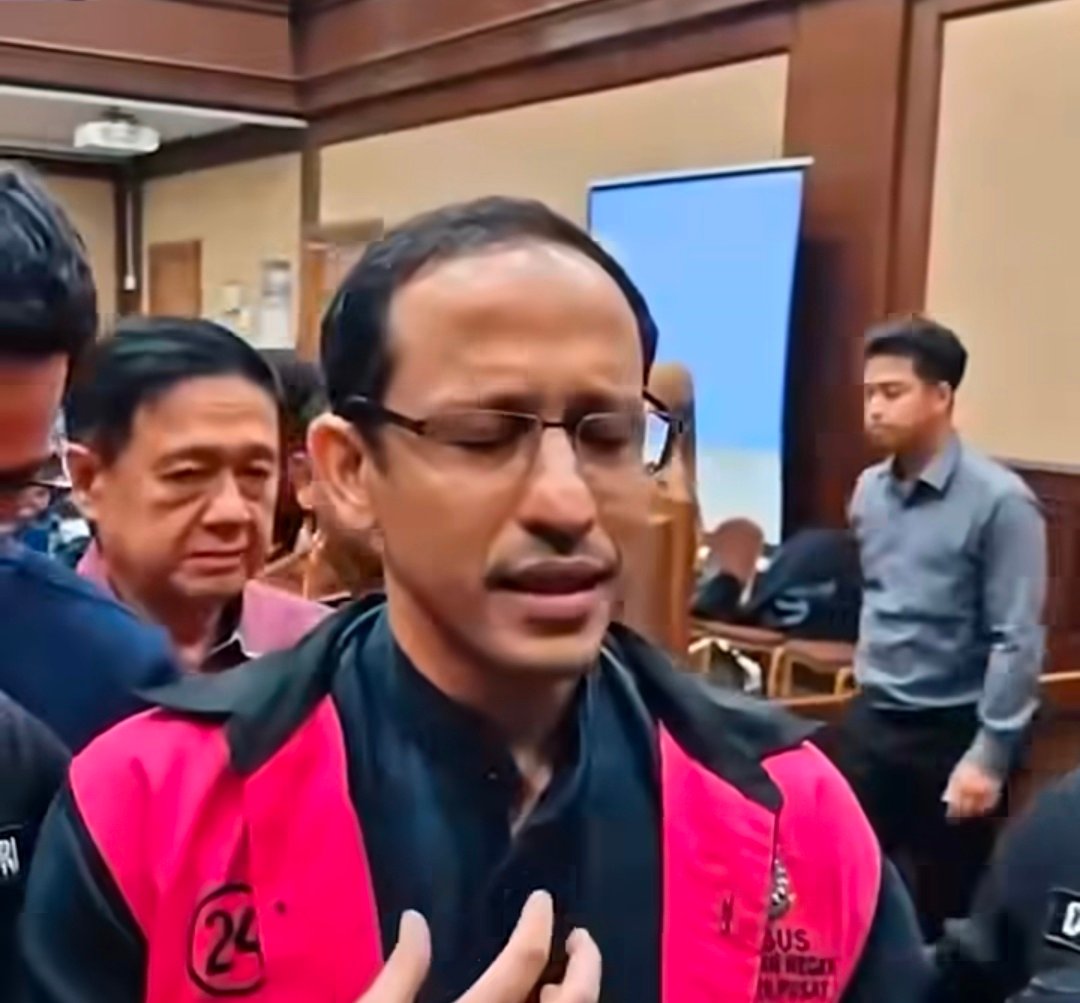 Evidence: DISRUPSI YANG KEBABLASAN: NADIEM MAKARIM "MEMBUNGKUK" DI PN JAKPUS, AKUI GAGAL DALAM ETIKA BIROKRASI