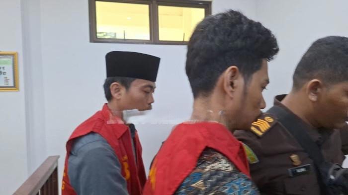 Evidence: EKSEKUTOR DIREKTUR MEDIA DIVONIS SEUMUR HIDUP! HAKIM PANGKALPINANG TAK KASIH AMPUN: PEMBUNUHAN BERENCANA ADALAH GARIS MERAH!